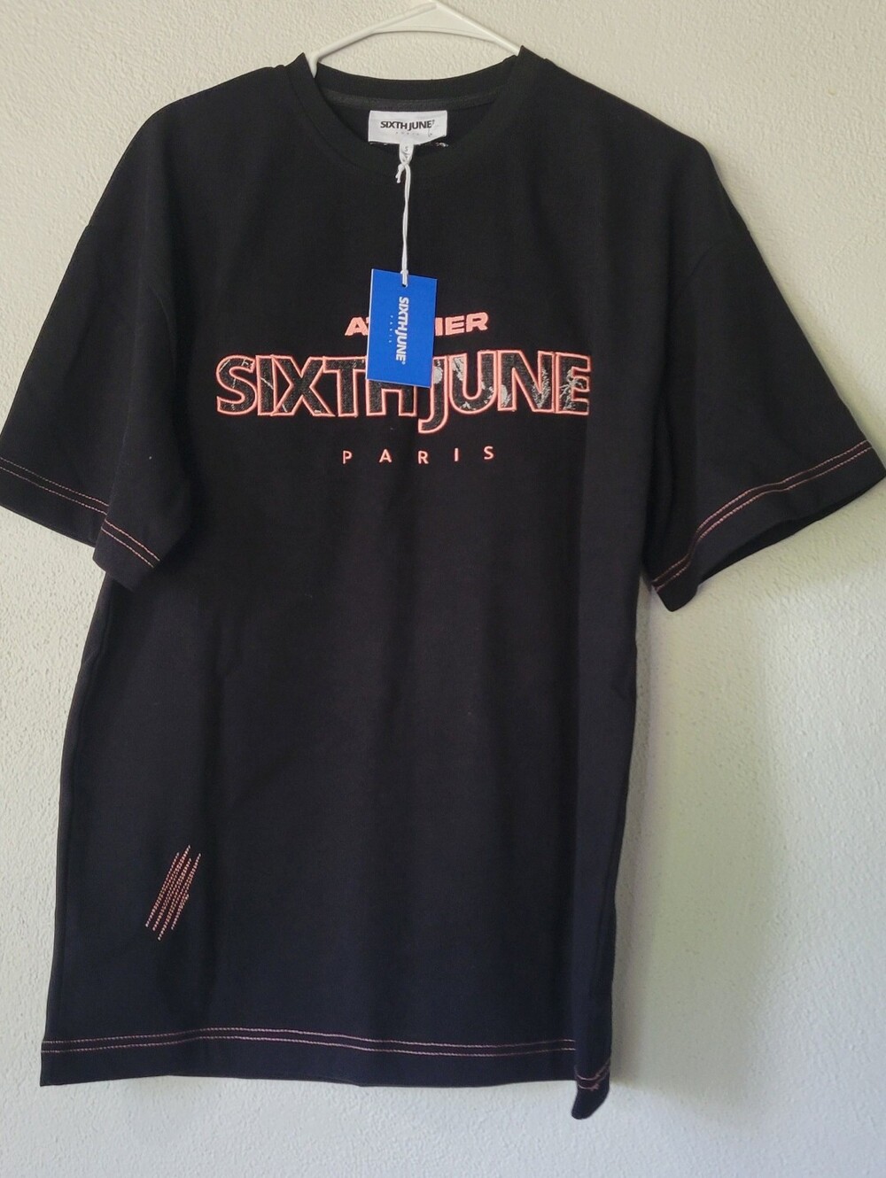 Camiseta Streetwear Sixth June Paris Negra Bordada Talla S (NWT)